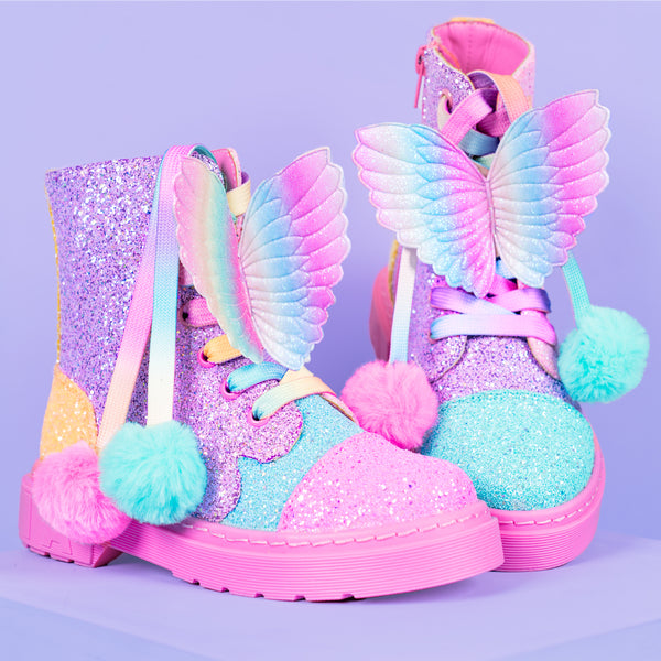 ディアスRAINBOW The adidas Superstar Appears in “Rainbow Iridescent” | House