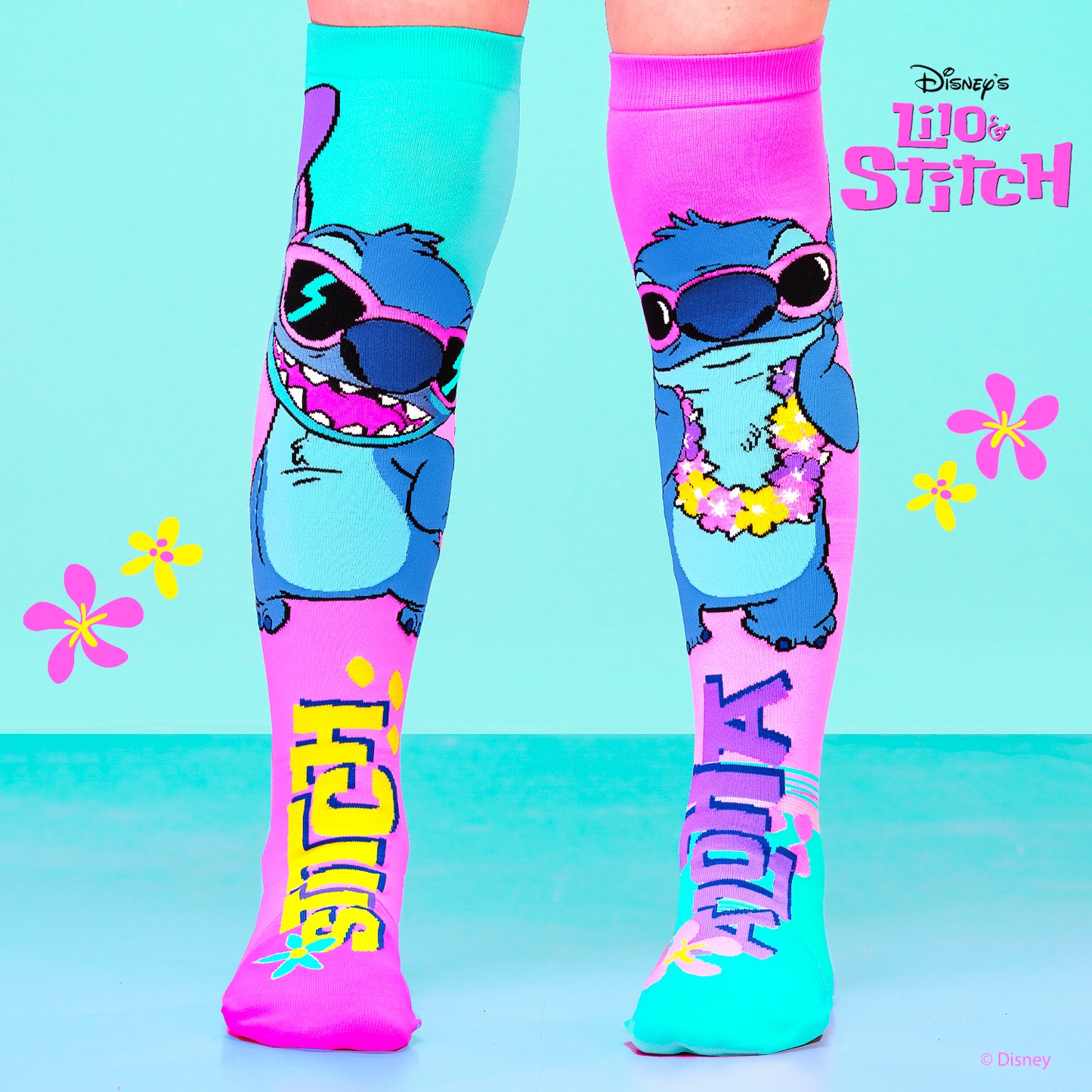 ALOHA STITCH SOCKS